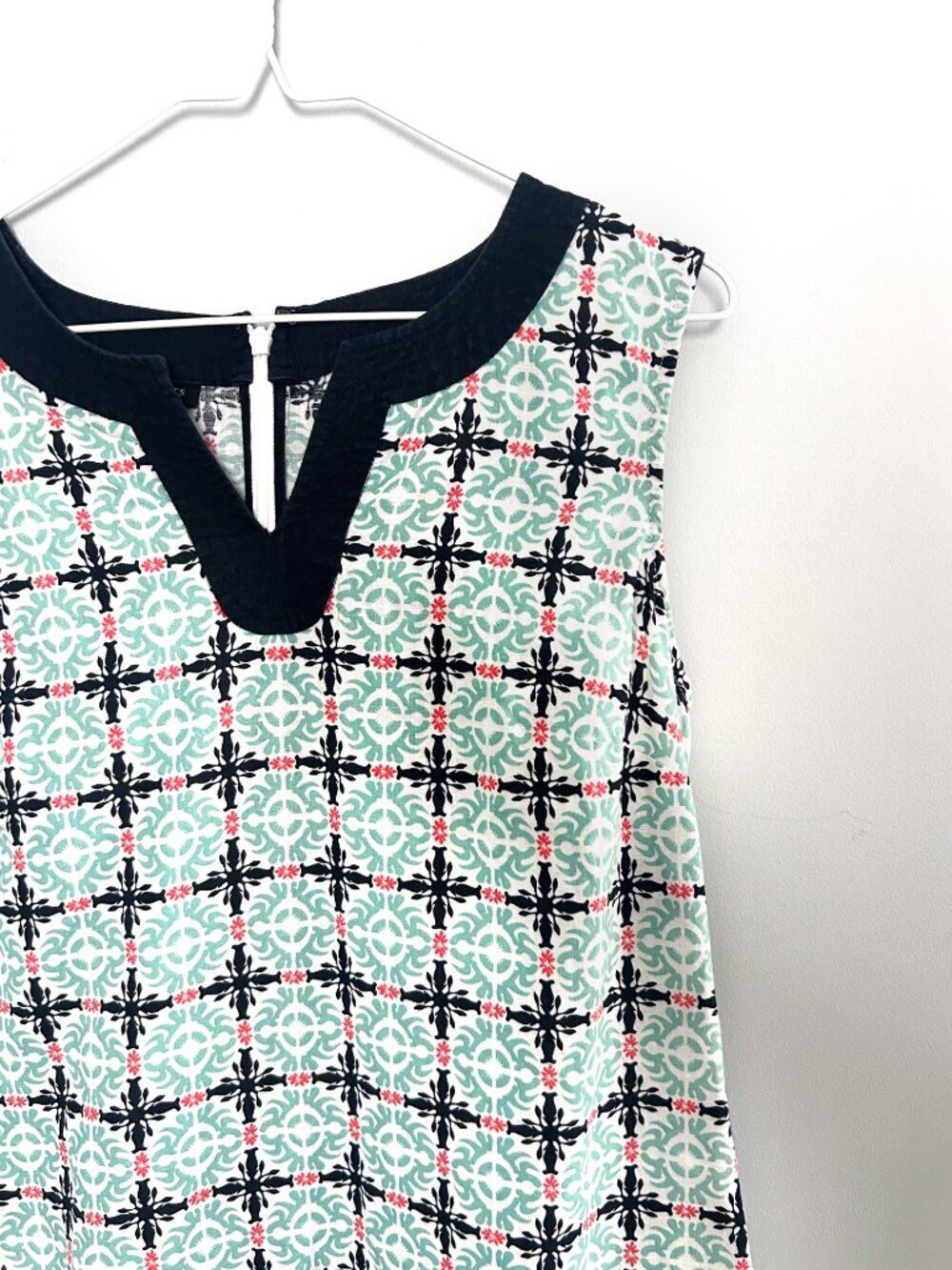Talbots Linen Blend Geometric Sleeveless Knee Length Dress Size 6 - Picture 2 of 8